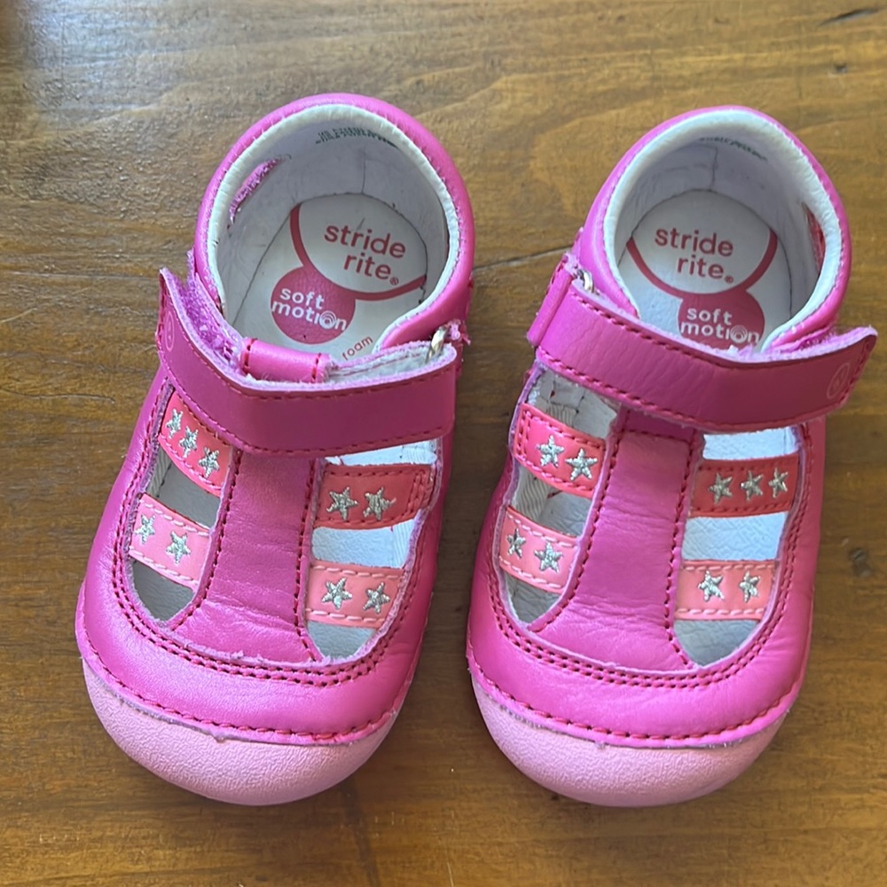 Stride Rite Size 5.5W